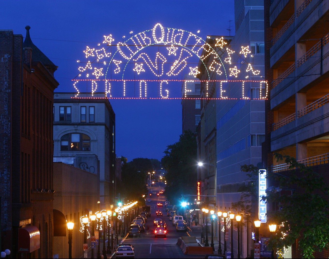Springfield, MA Club Quarter street at night